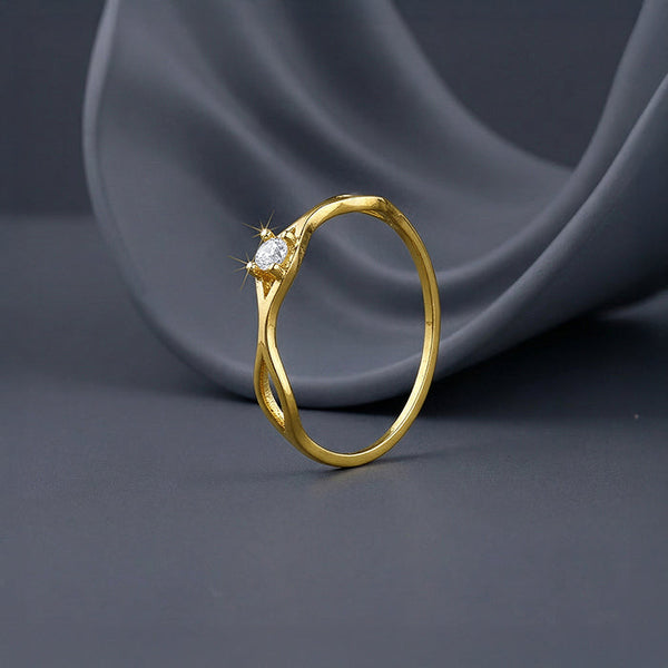 Golden Eye Catching Ring